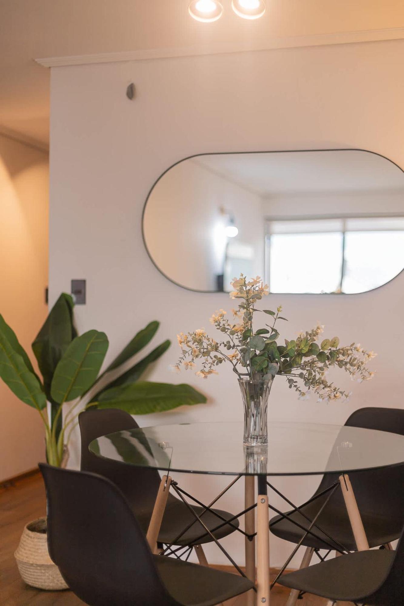 Comodidad En Condes - Amplio Depto Apartamento